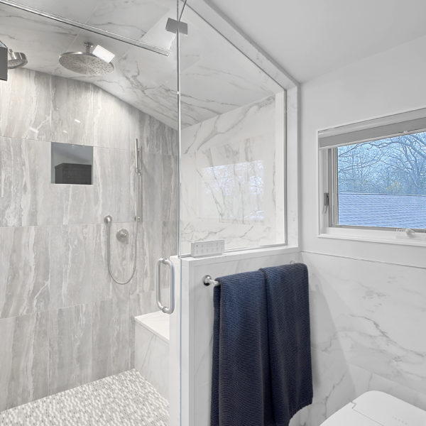 Contemporary North Shore Bathroom Benvenuti And Stein